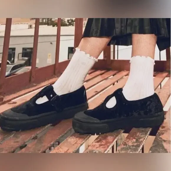 NEW VANS SOLID BLACK STYLE 93 CRUSHED VELVET MARY JANE SNEAKERS WITH BUCKLE 9.5 - Picture 6 of 13